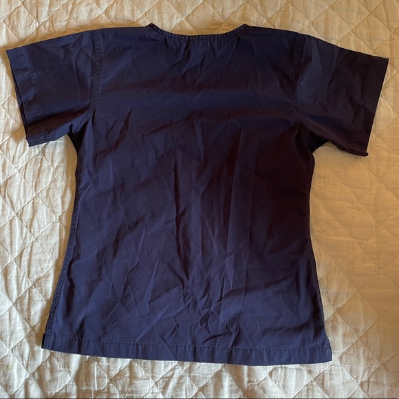 Blue Sky Scrub Top - Picture 3 of 3